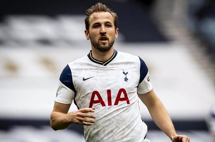 现出极强的 现出极强的