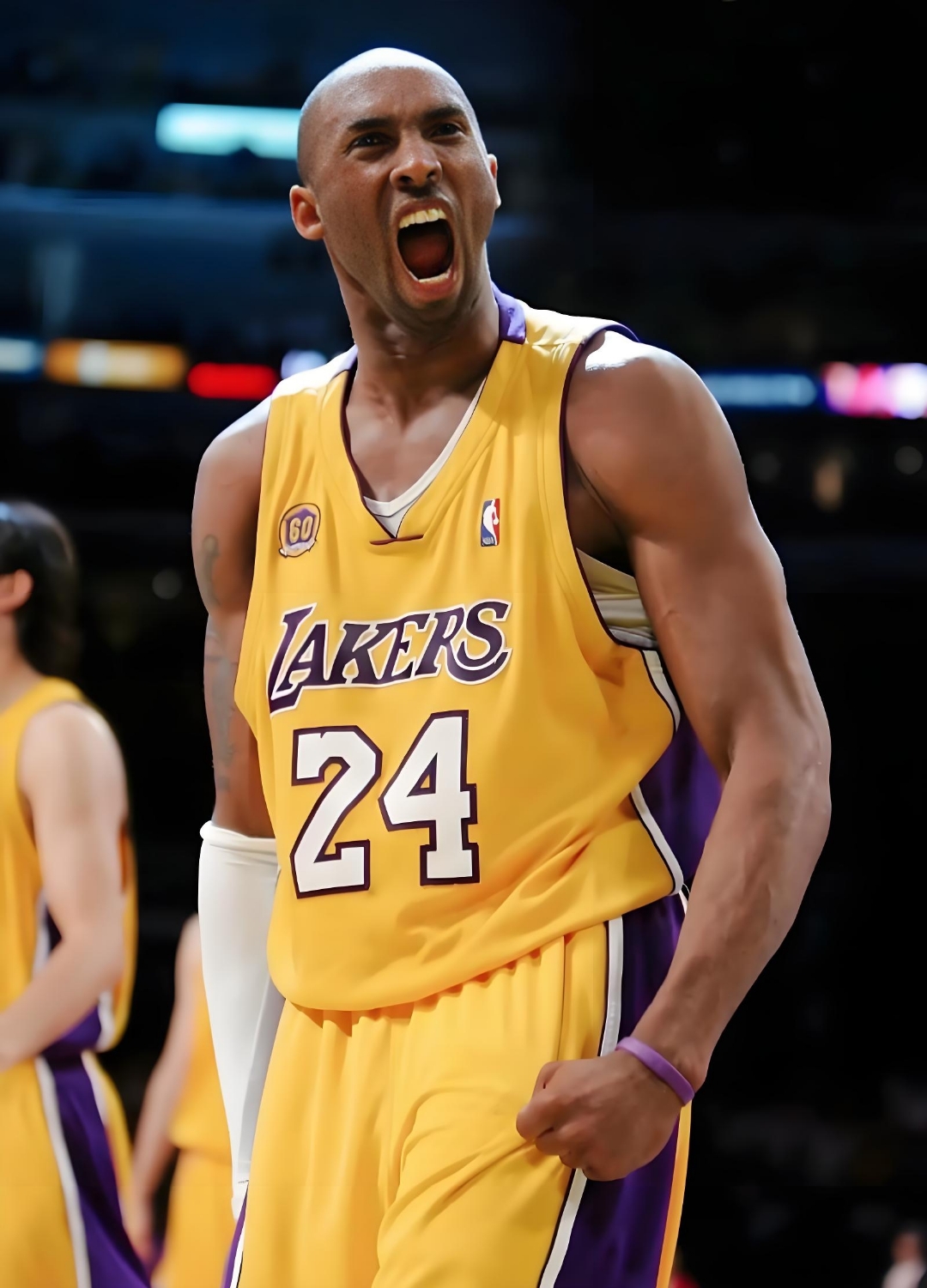 在首场比赛 在首场比赛